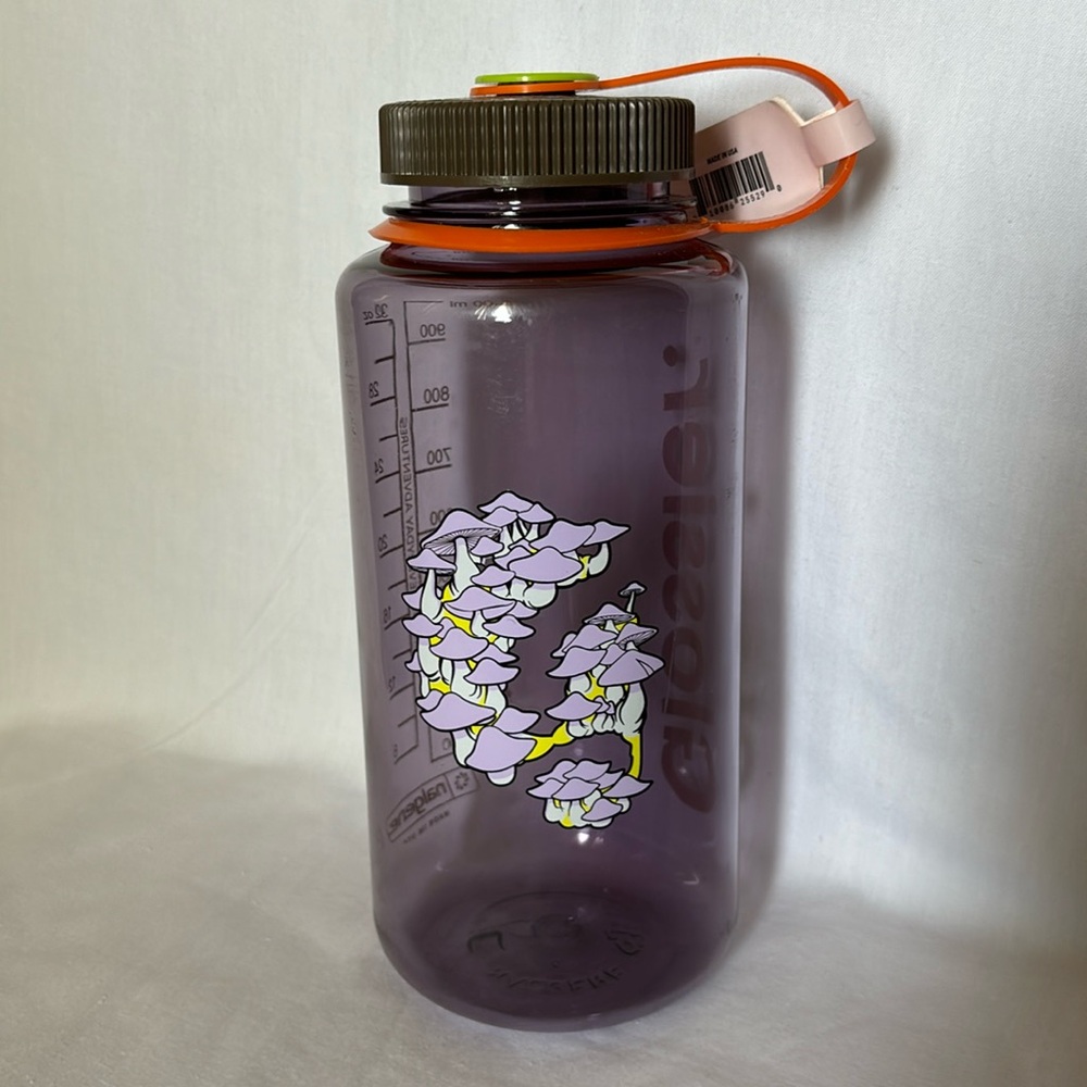 Water bottle NWT